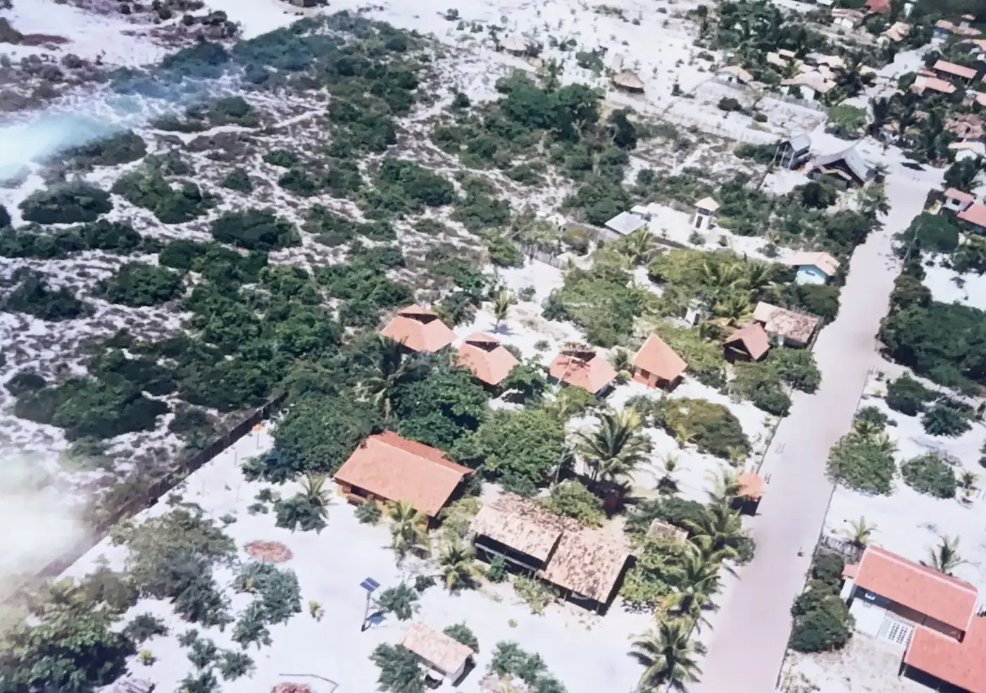 Vista aérea histórica da região da pousada