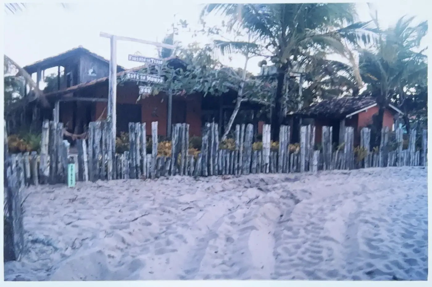 Fachada antiga da Pousada Terra