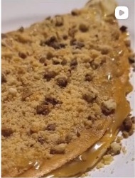 Crepe doce com crumble